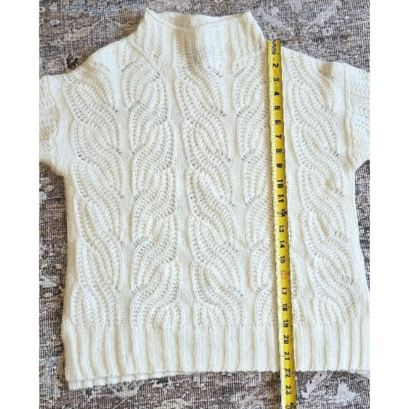 J. Crew Pointelle Cable Knit Mockneck Sweater Women’s Small White Alpaca Blend - Picture 4 of 8